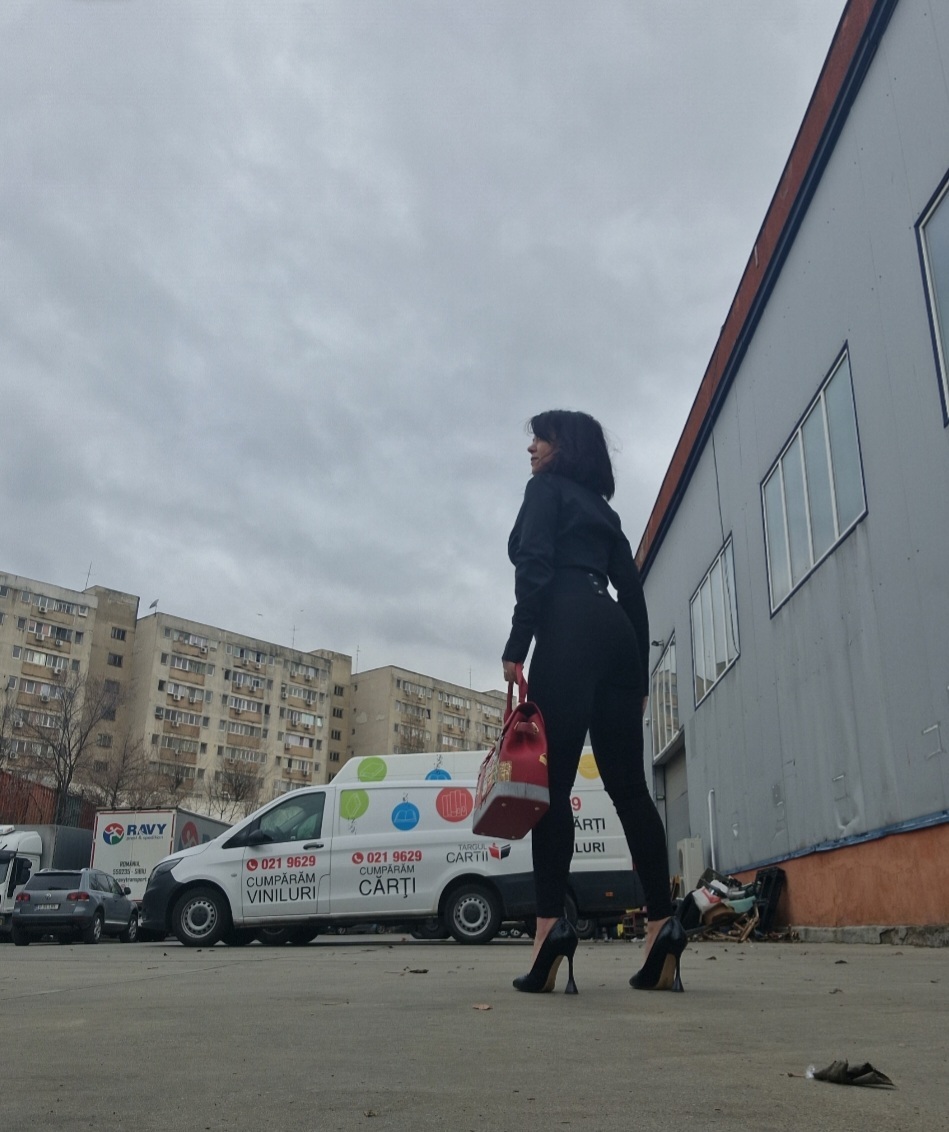 Live sex webcam photo for Betta #7138058