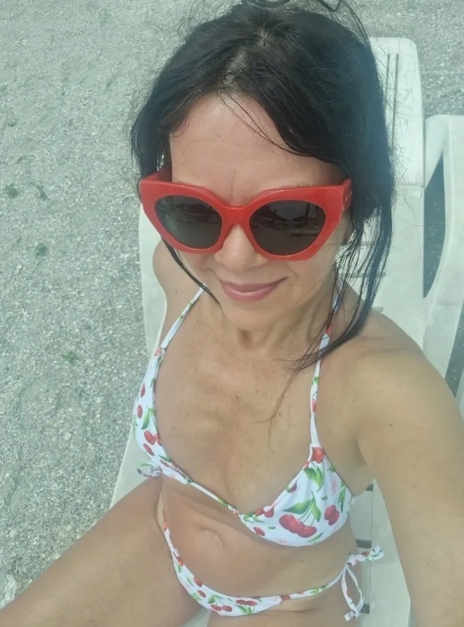 Live sex webcam photo for Betta #7138520