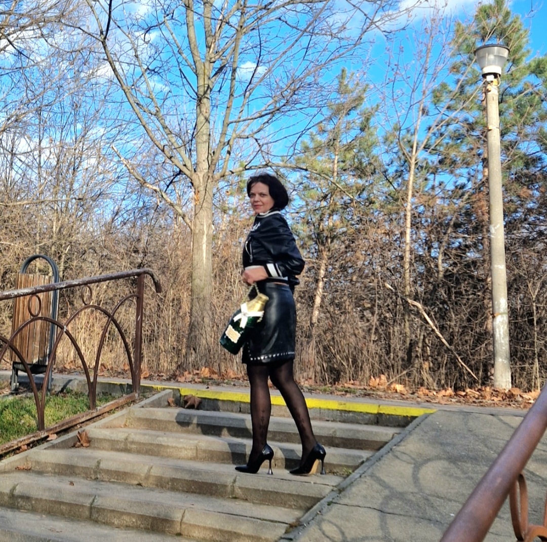 Live sex webcam photo for Betta #7138053