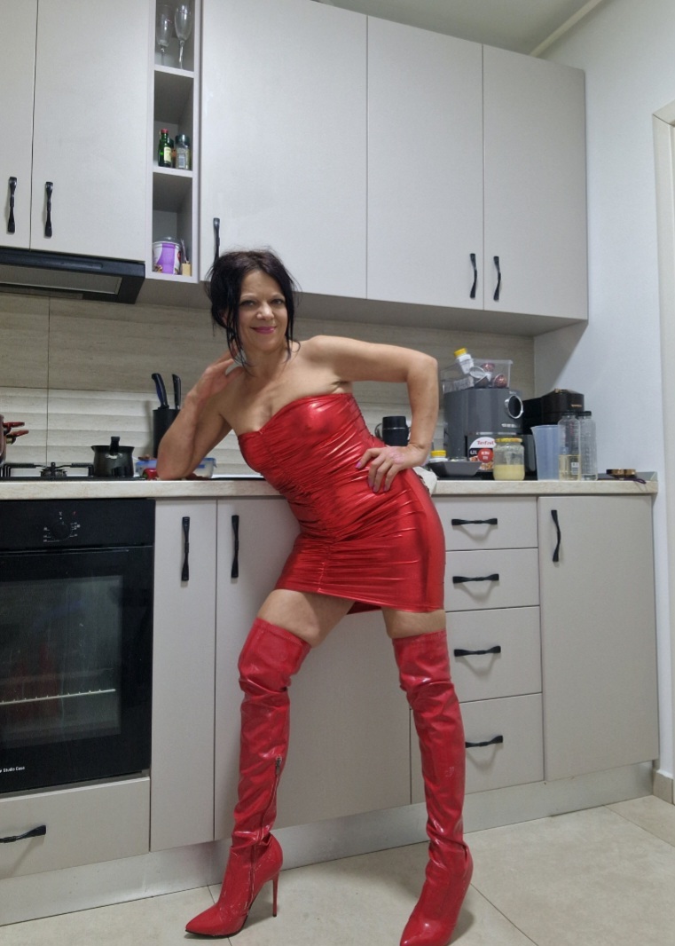 Live sex webcam photo for Betta #7138494