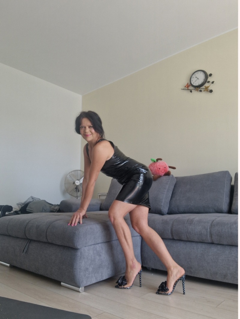 Live sex webcam photo for Betta #7138496