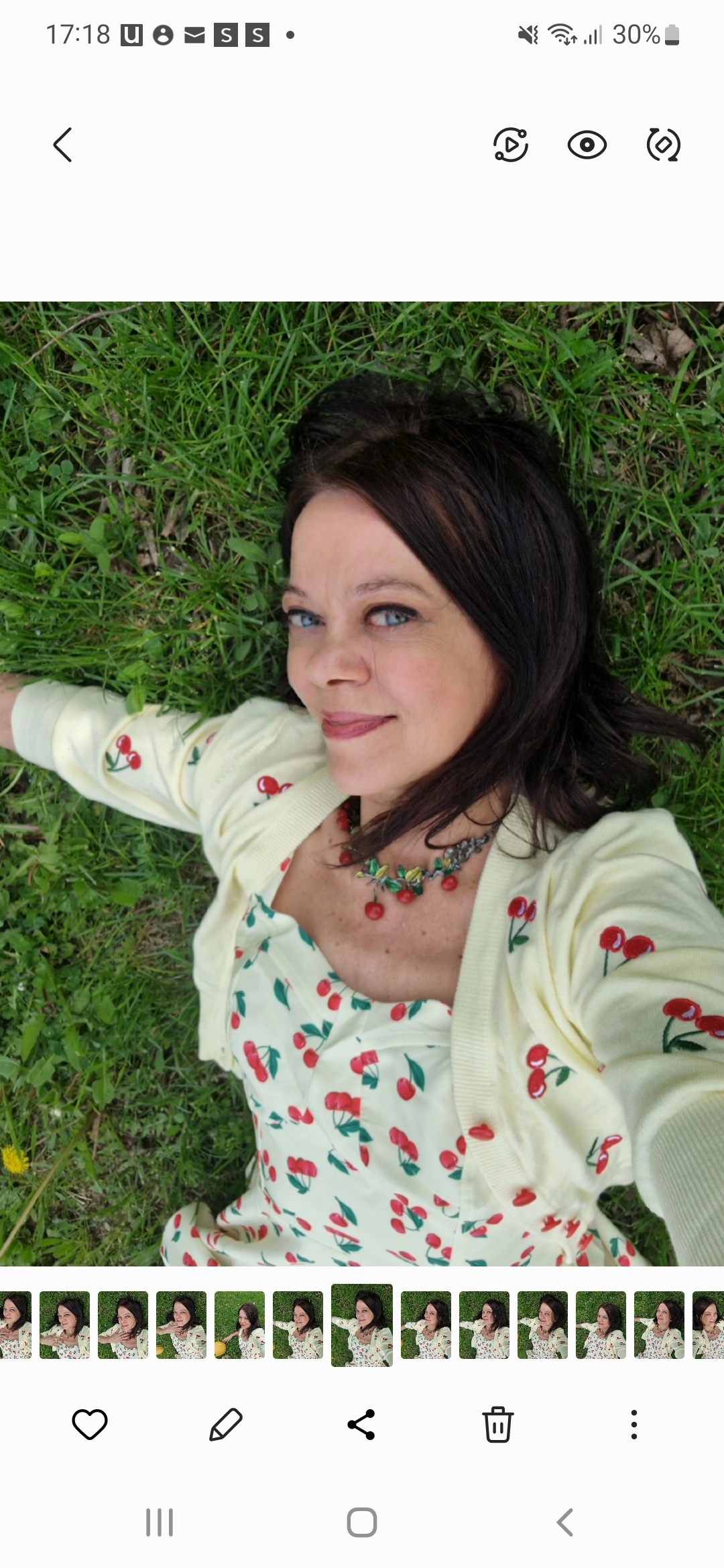 Live sex webcam photo for Betta #7138146