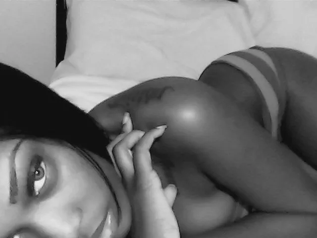 Live sex webcam photo for SashaZanotti #7230928