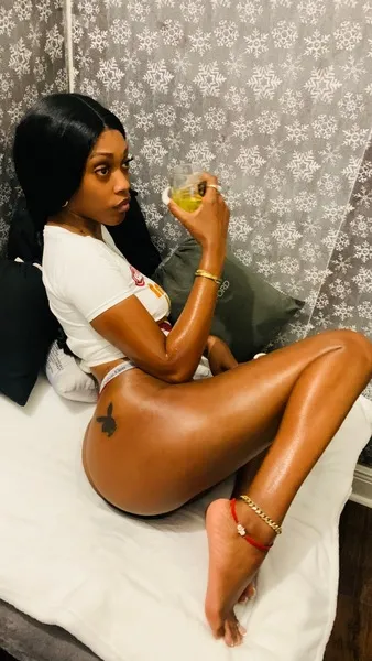 Live sex webcam photo for SashaZanotti #7231037