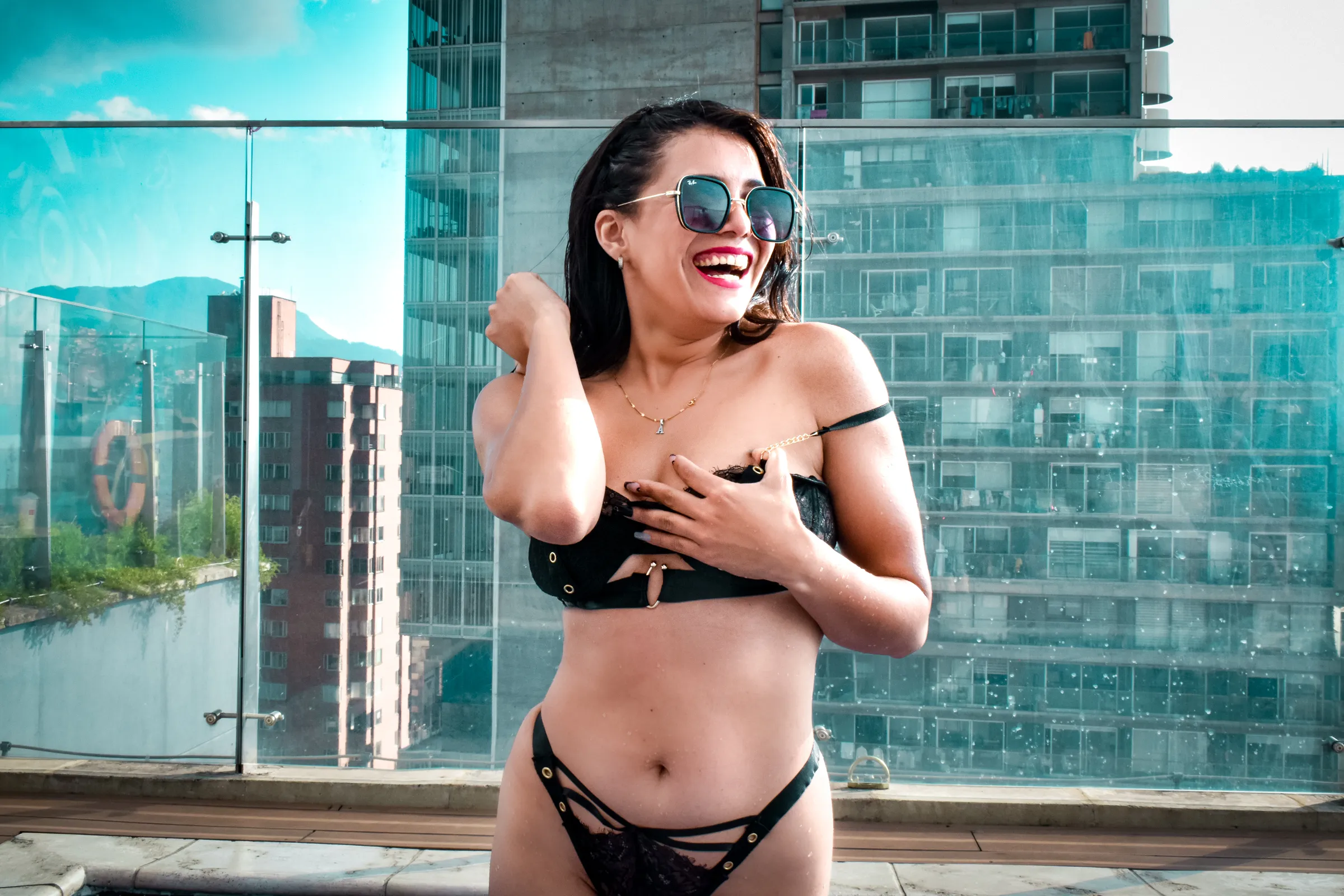Live sex webcam photo for LucieMilner #7884470