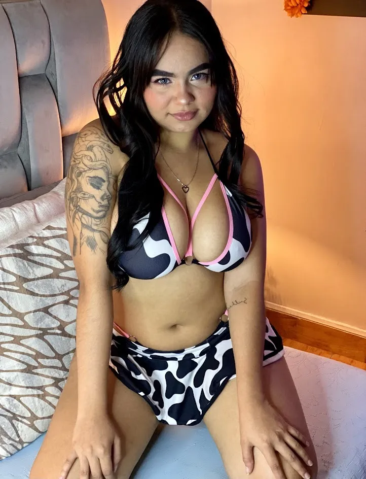 Live sex webcam photo for Nina_Bliss #7193768