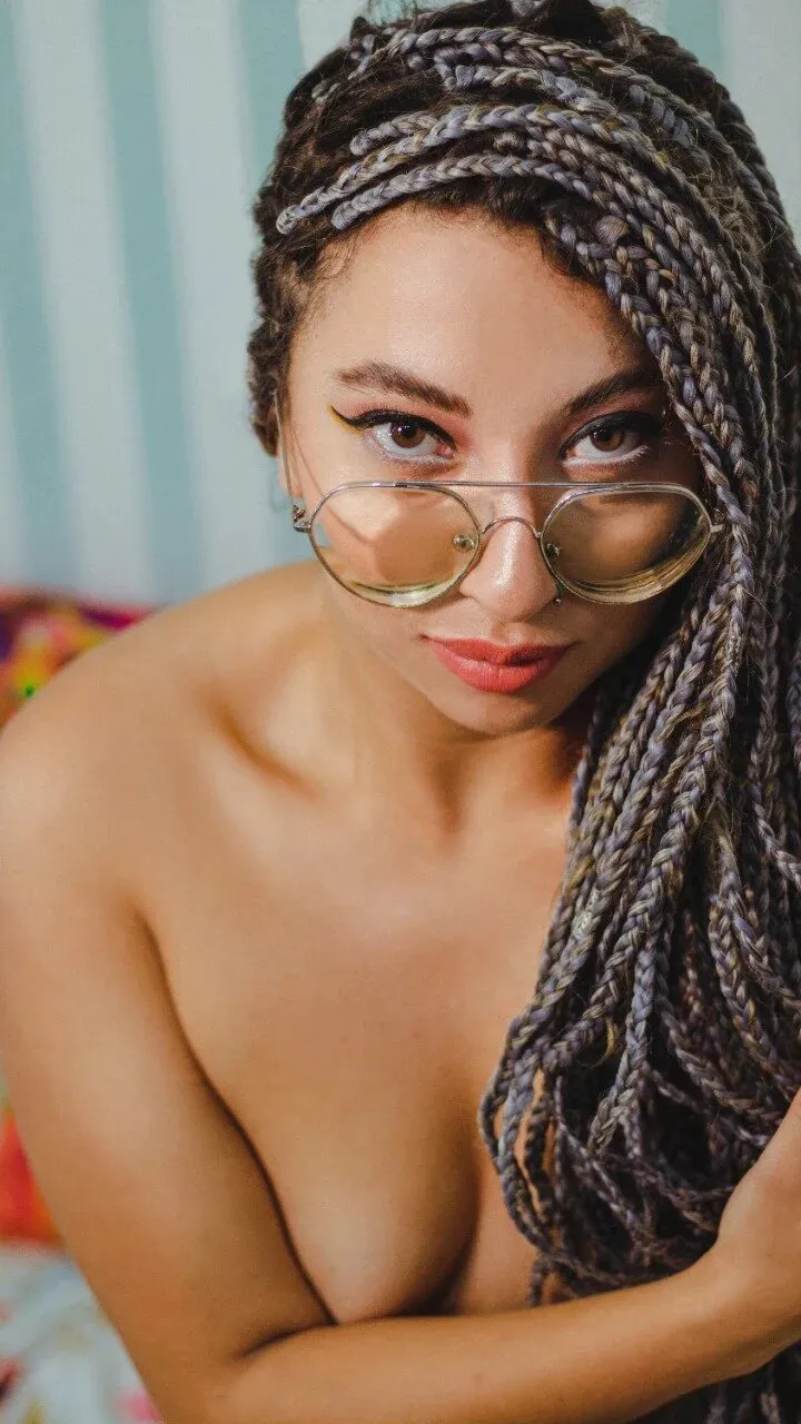 Live sex webcam photo for piaf_cute #8609839