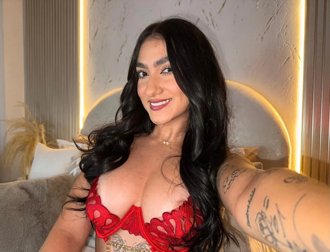 Live sex webcam photo for ManuelaHall #7380139