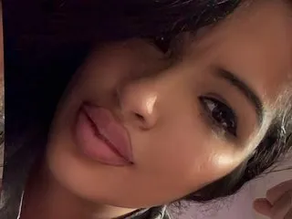 Live sex webcam photo for CreamyDeeDee1287J #8550752