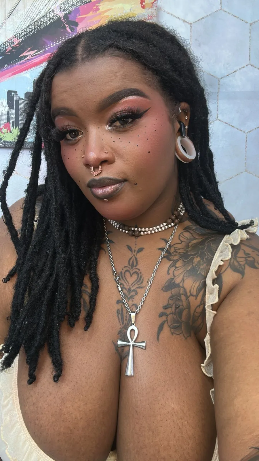 Live sex webcam photo for LaylaCummingss #8133999