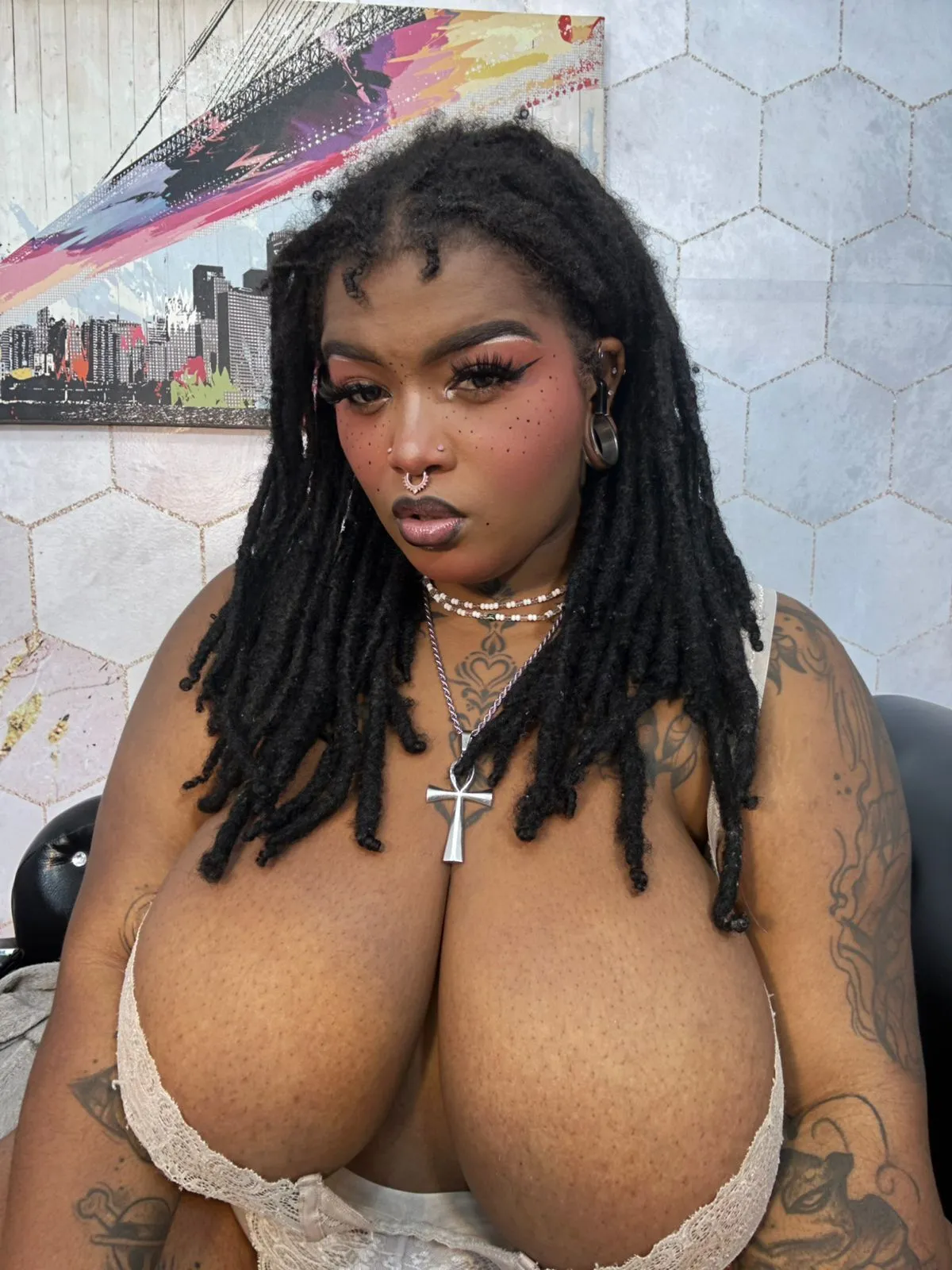 Live sex webcam photo for LaylaCummingss #8184193