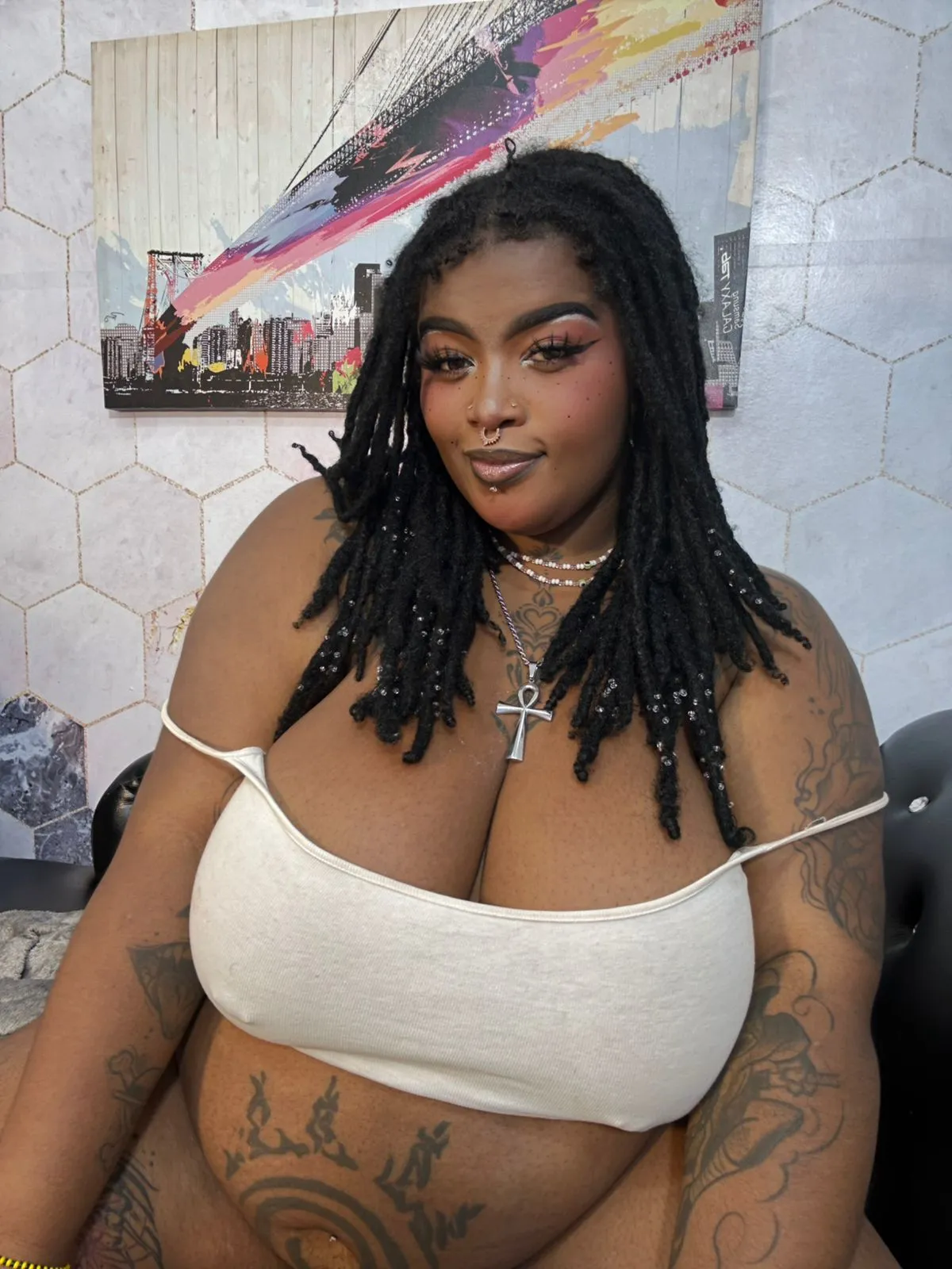 Live sex webcam photo for LaylaCummingss #8210871