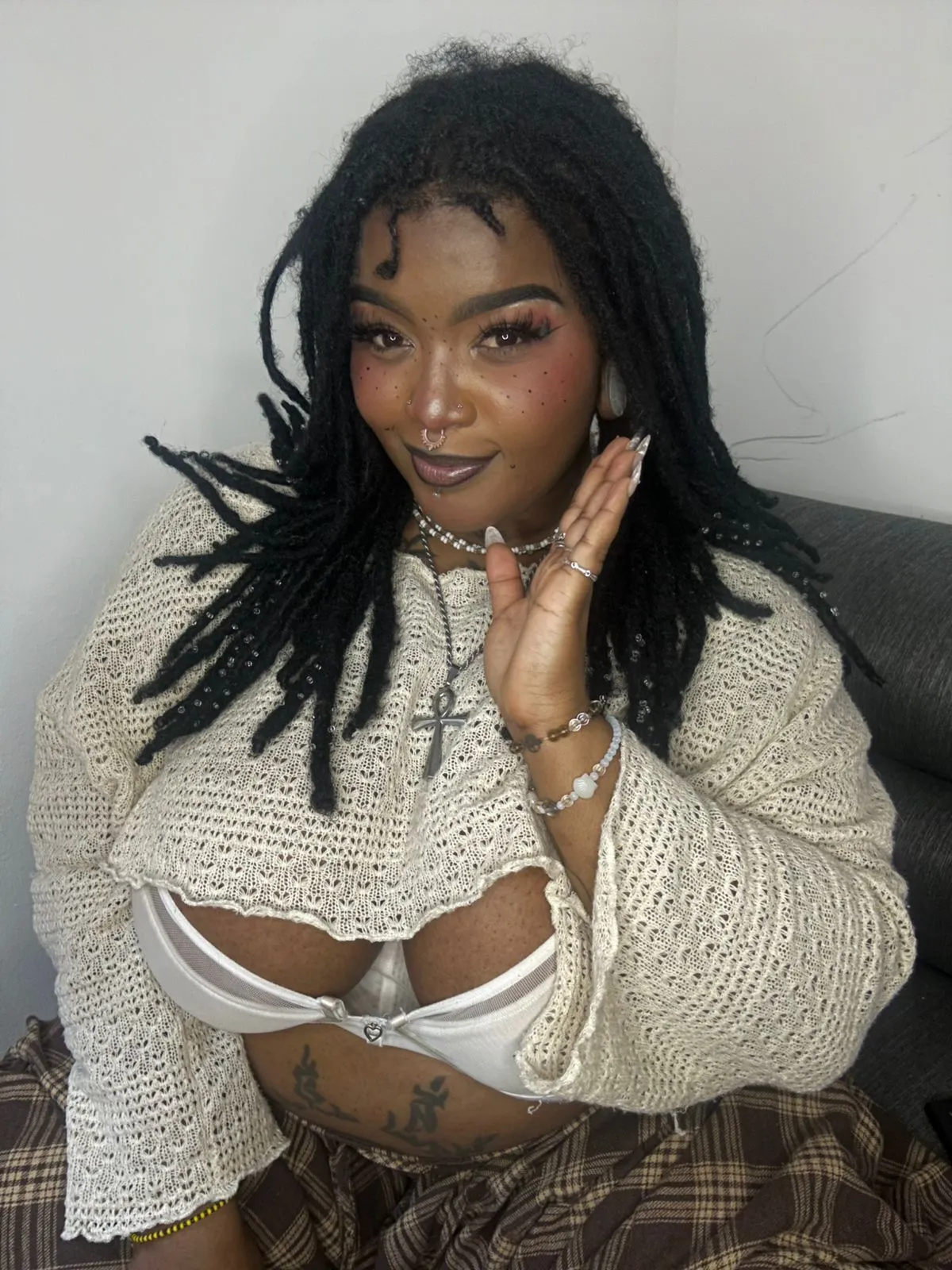 Live sex webcam photo for LaylaCummingss #8236642