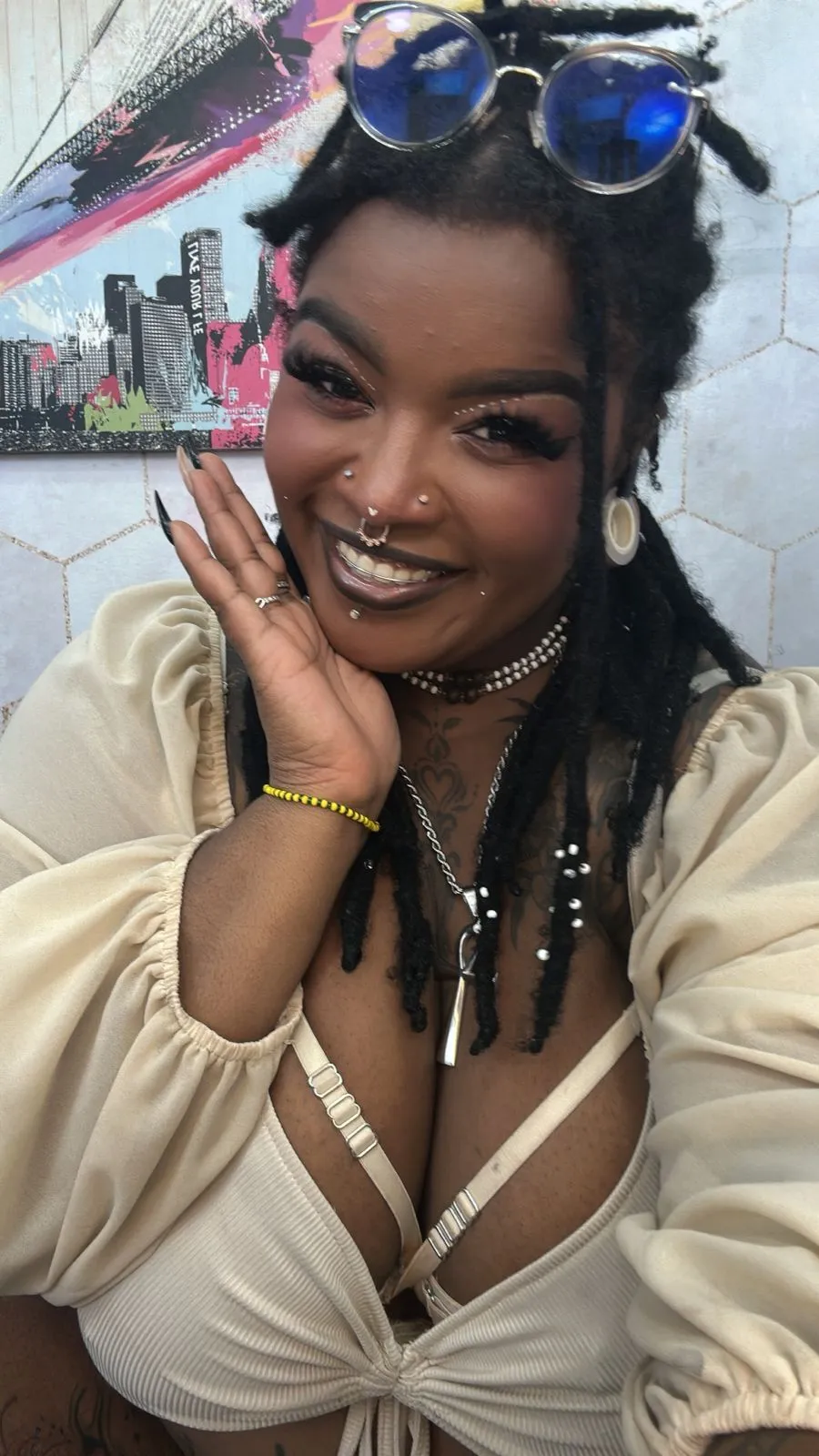 Live sex webcam photo for LaylaCummingss #7941829