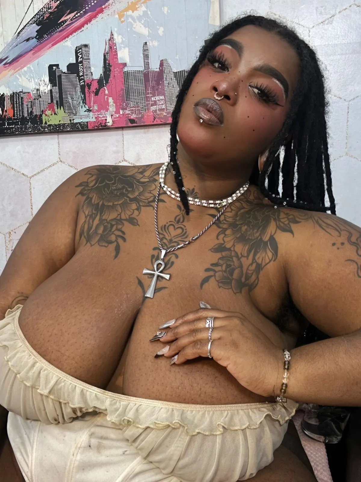 Live sex webcam photo for LaylaCummingss #8321534