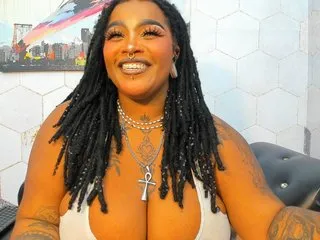 Live sex webcam photo for LaylaCummingss #8462552