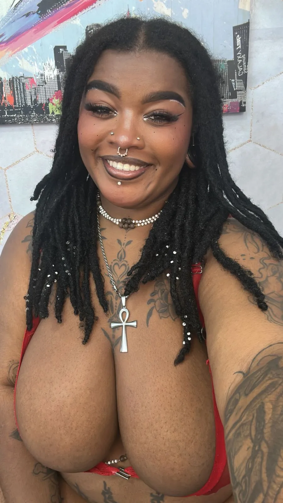 Live sex webcam photo for LaylaCummingss #8017559