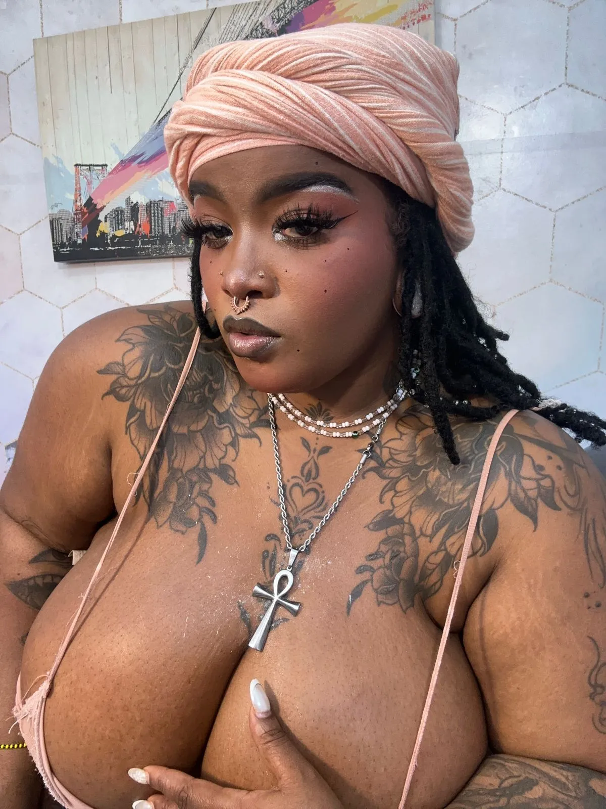 Live sex webcam photo for LaylaCummingss #8203939