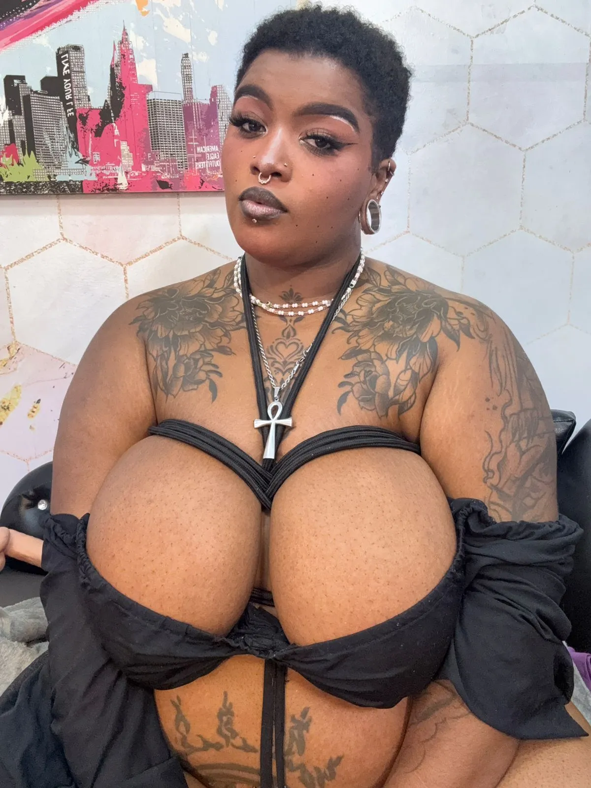 Live sex webcam photo for LaylaCummingss #8492164