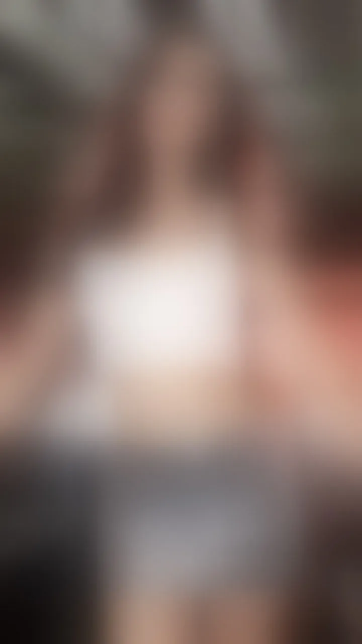 Live sex webcam photo for TashaWild #8655750
