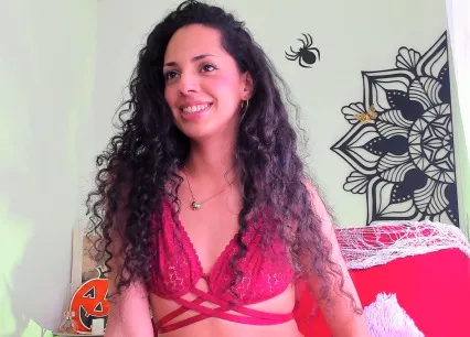 Live sex webcam photo for CurlyBloom #7981600