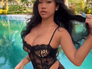Live sex webcam photo for SophieMiiu #8255112