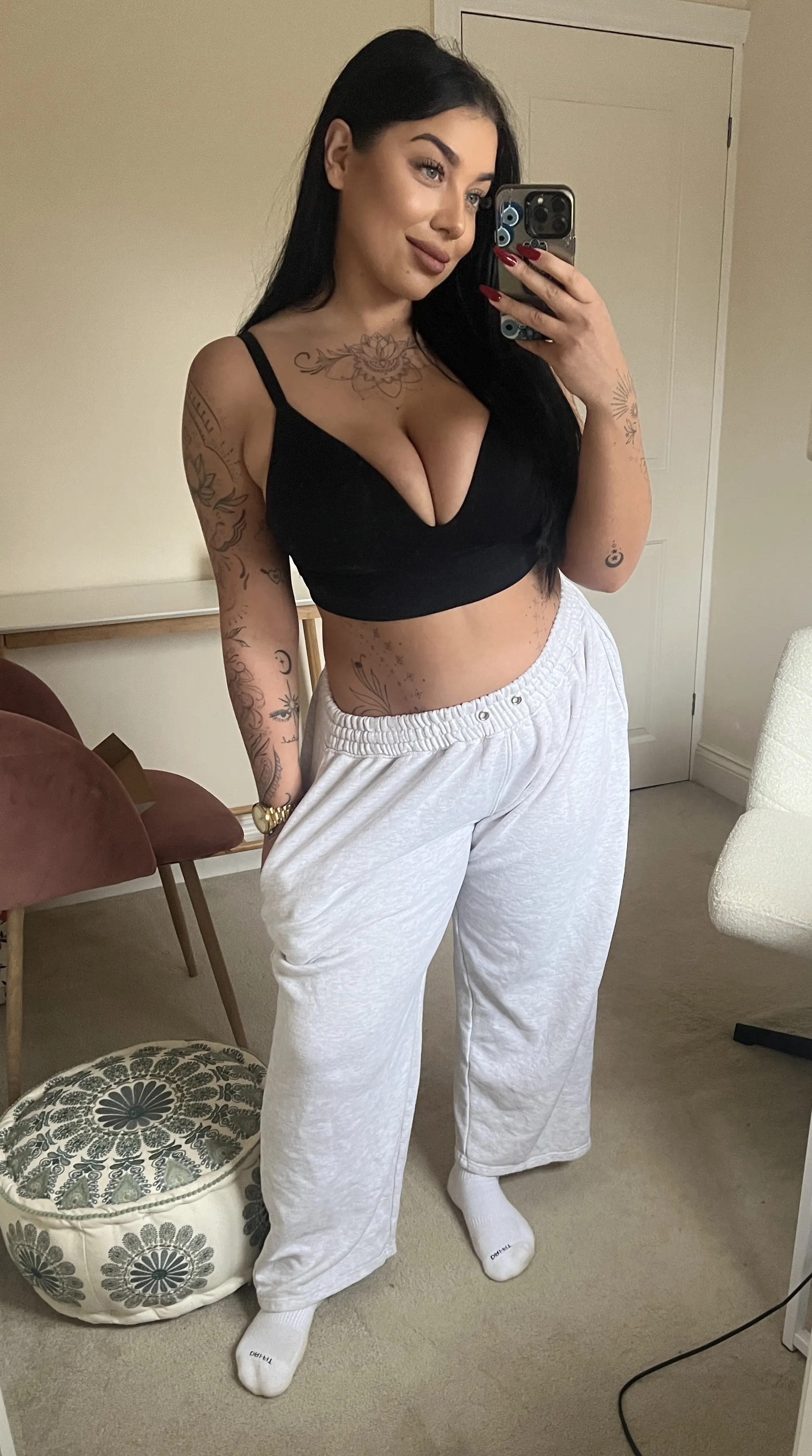 Live sex webcam photo for Your_Tatted_Amy #8428389