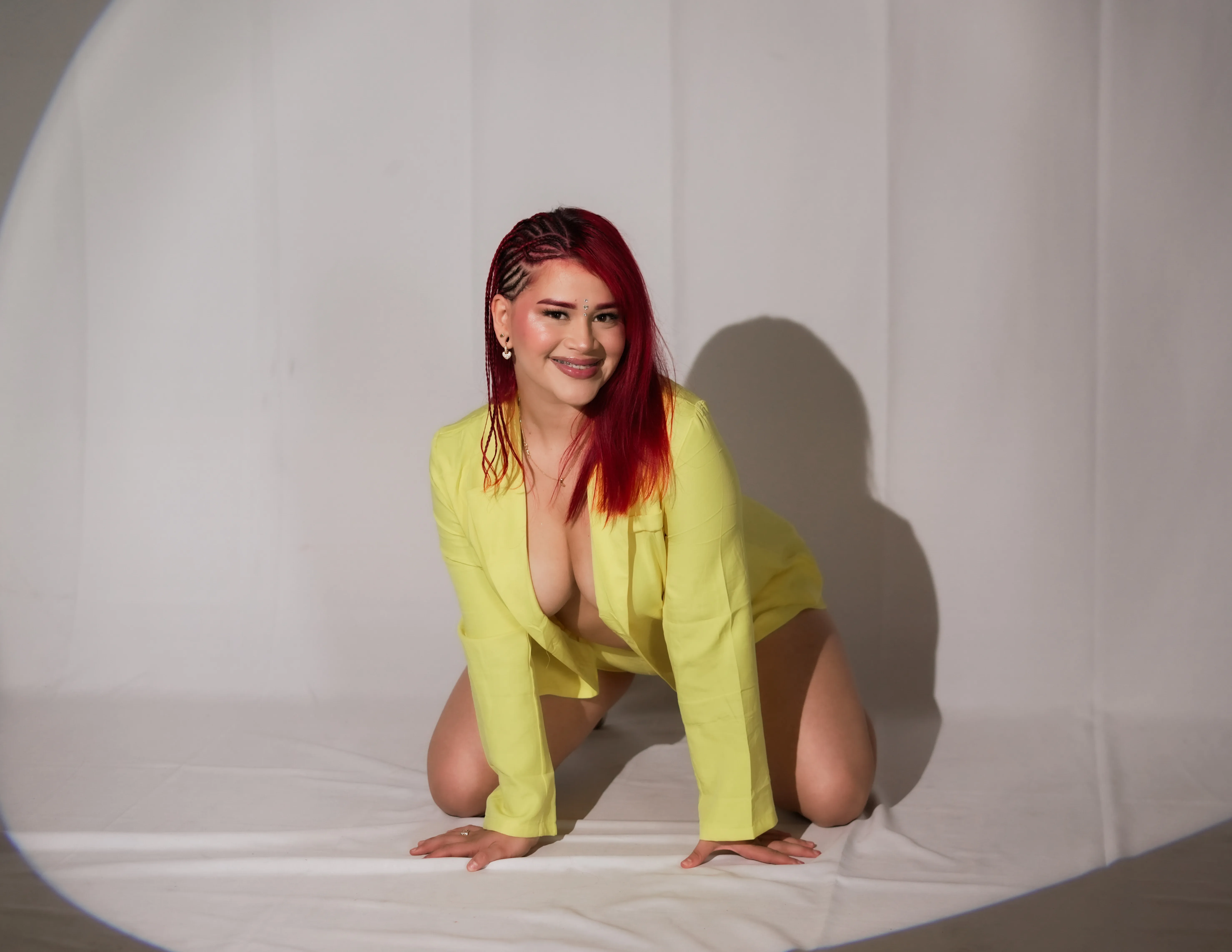 Live sex webcam photo for SerenaFoox #8495325