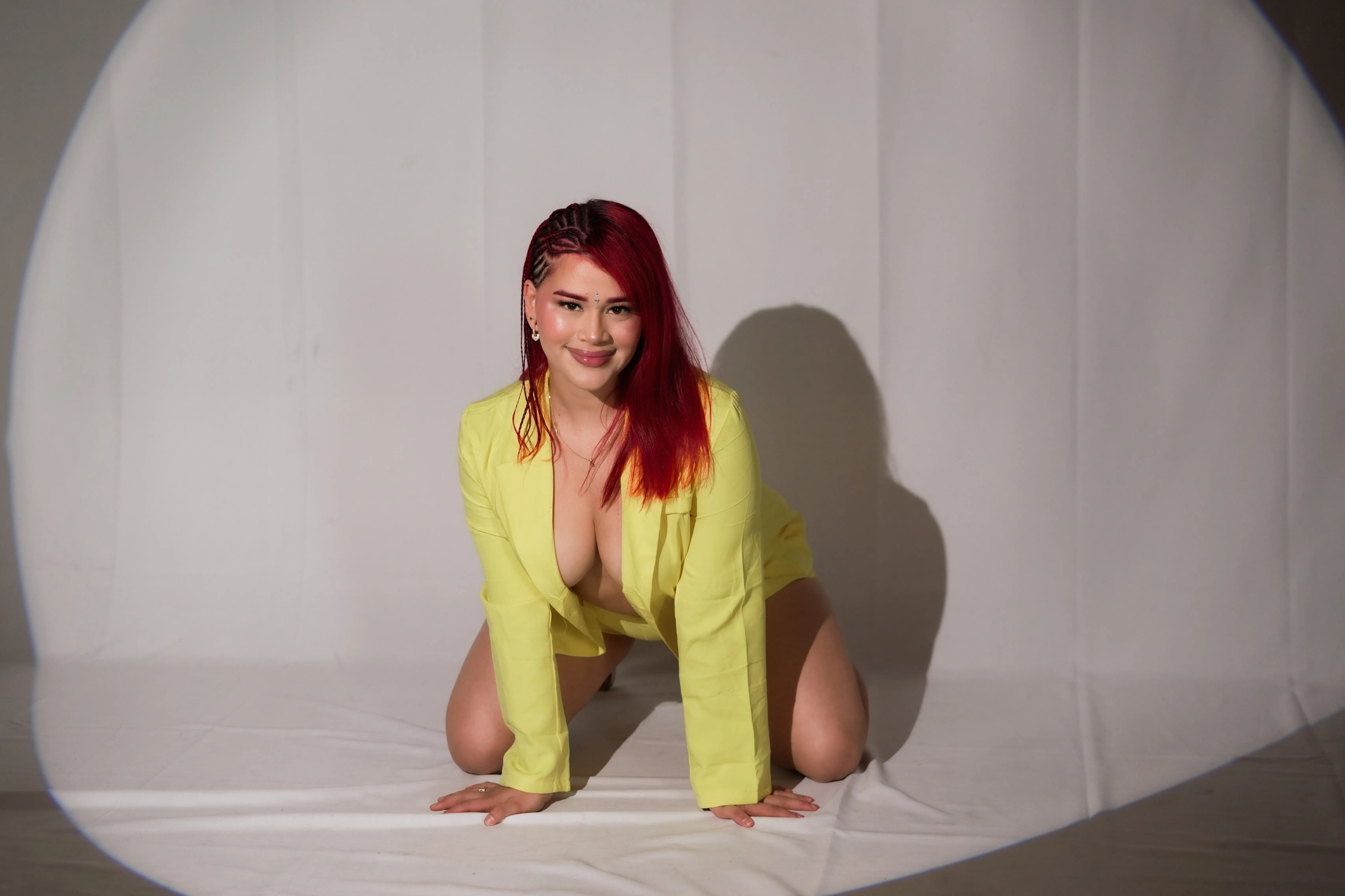 Live sex webcam photo for SerenaFoox #8495323