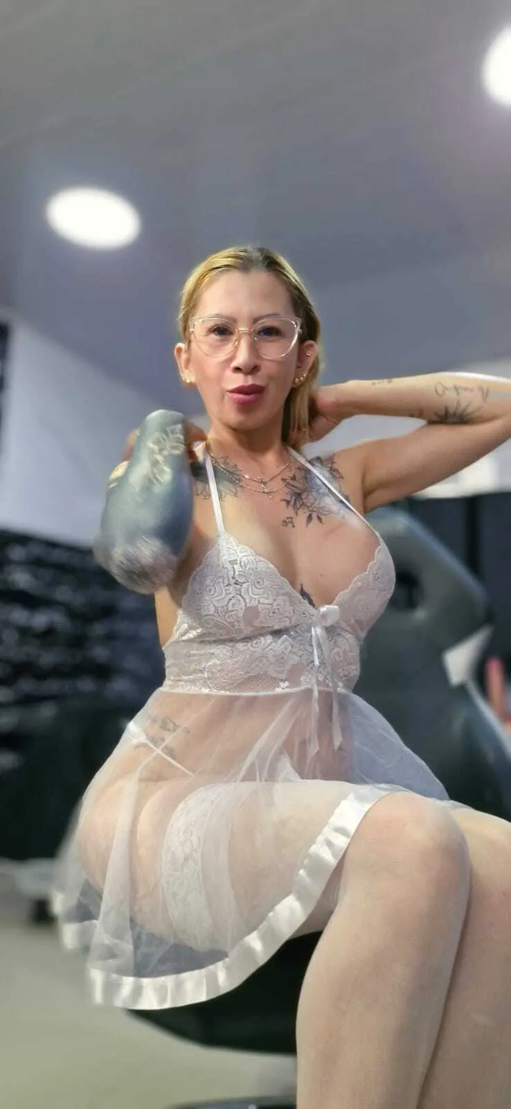 Live sex webcam photo for Ladyy_Scarlett #8614037