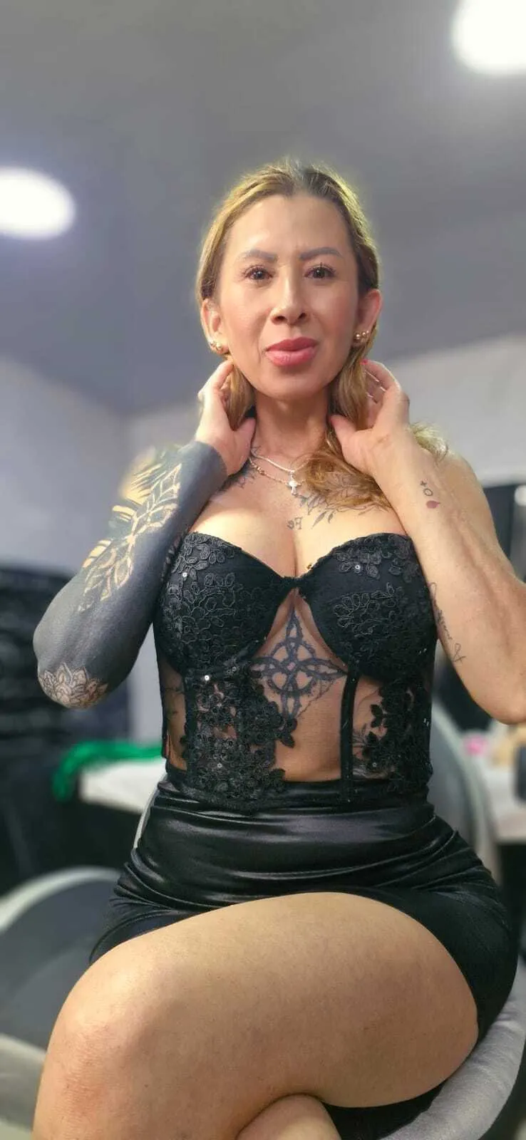 Live sex webcam photo for Ladyy_Scarlett #8385011
