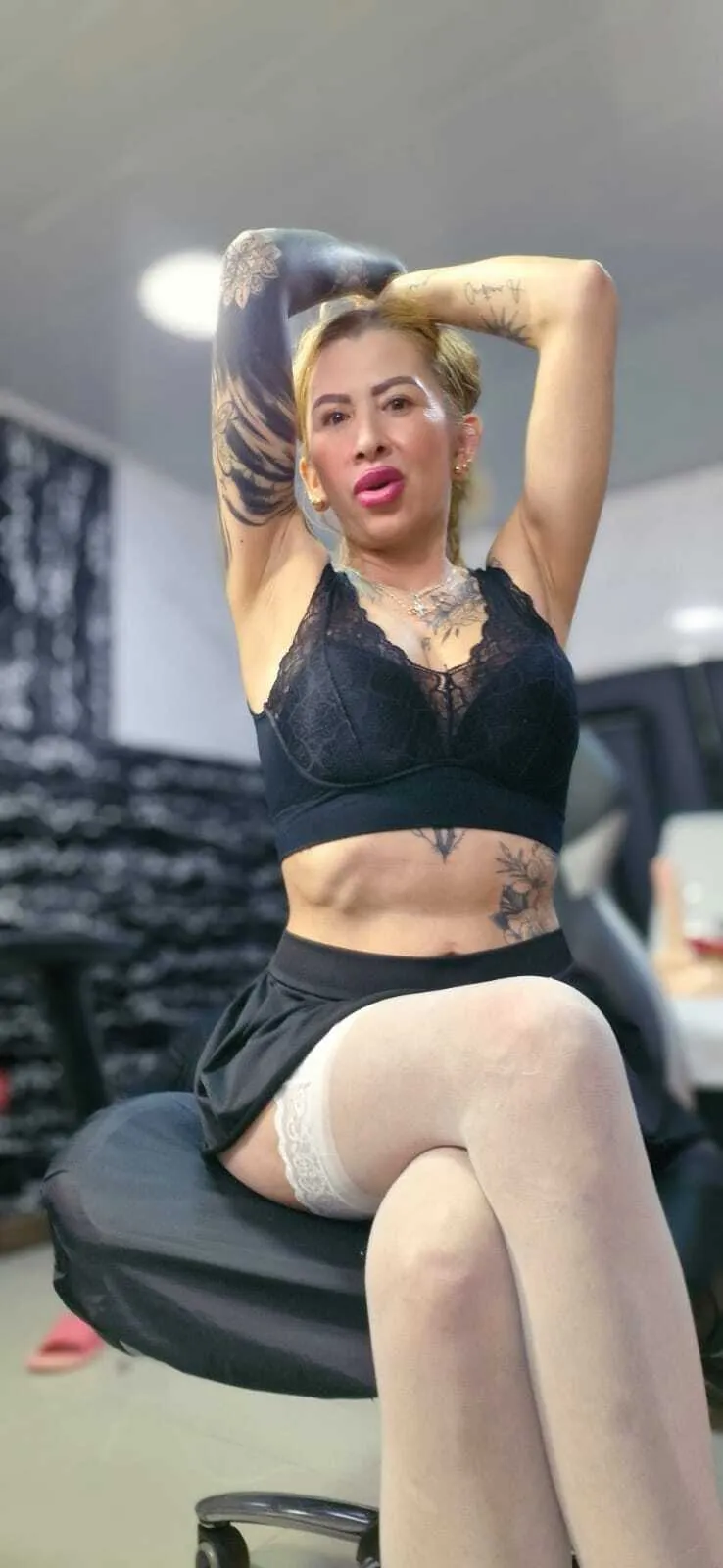 Live sex webcam photo for Ladyy_Scarlett #8586331