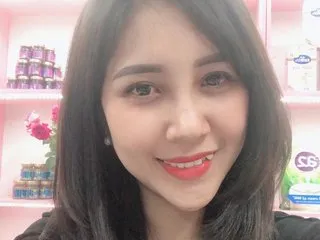 Live sex webcam photo for MinaBeii #7735932