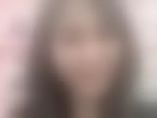 Live sex webcam photo for MinaBeii #8230931