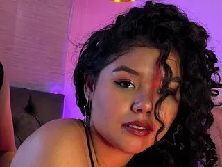 Live sex webcam photo for AnnieLii #7739152