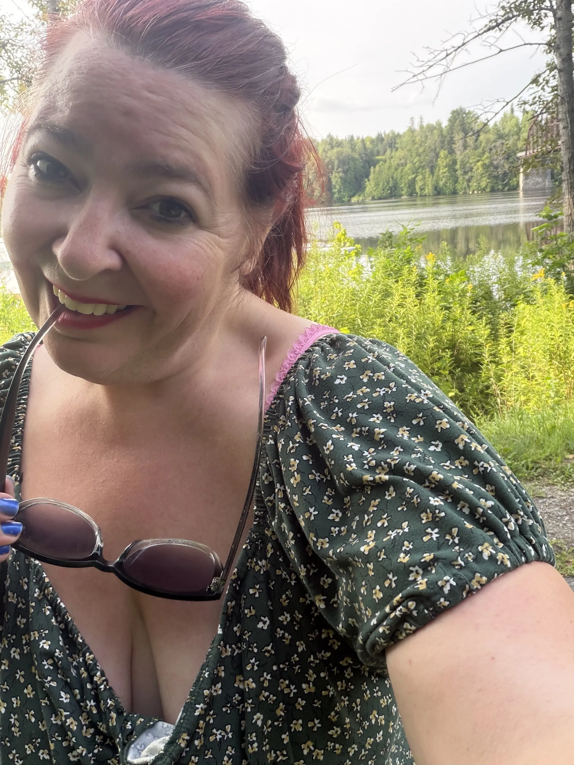 Live sex webcam photo for Sexy99Fox #8663426