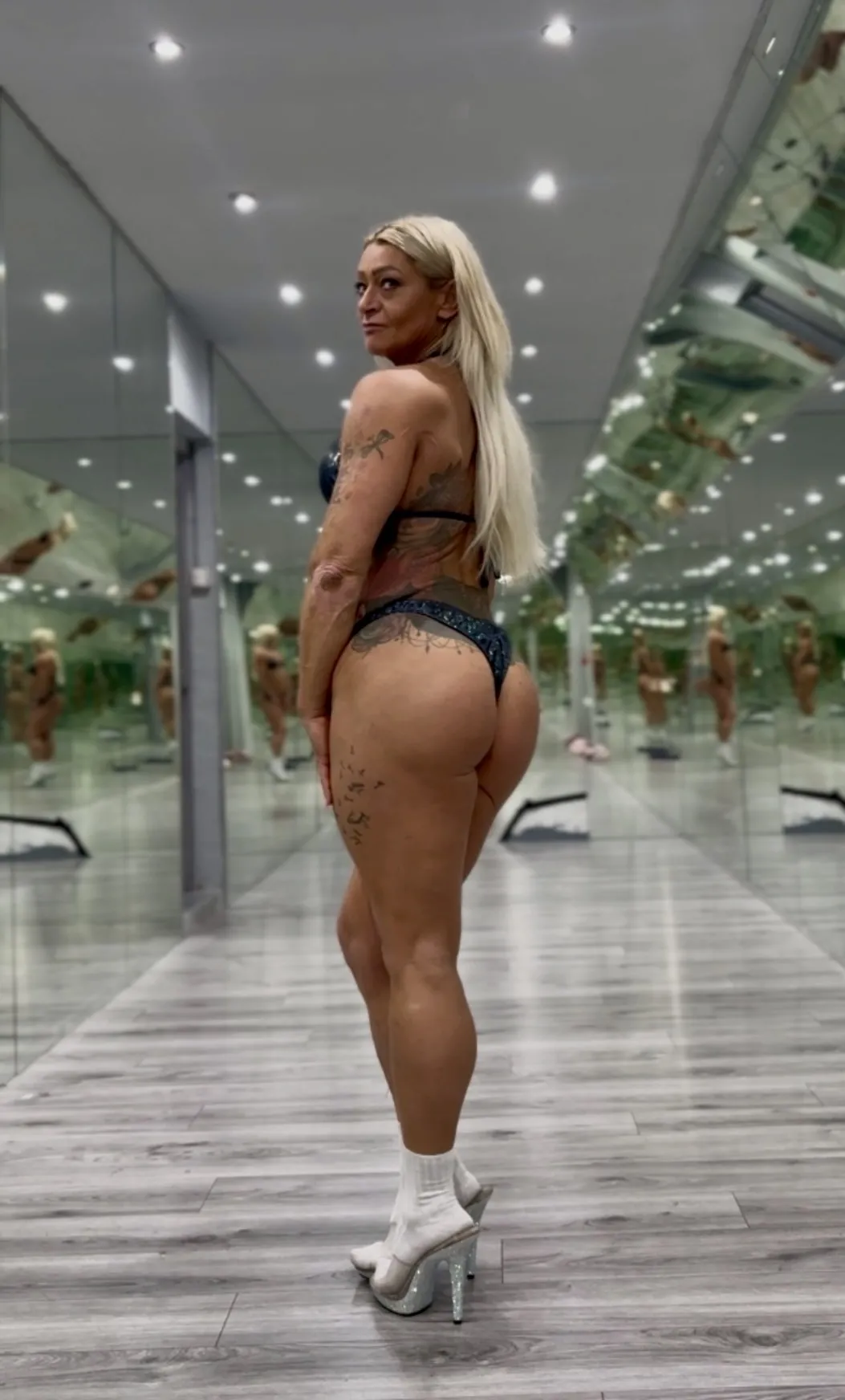 Live sex webcam photo for PeachyKeenx #7972528