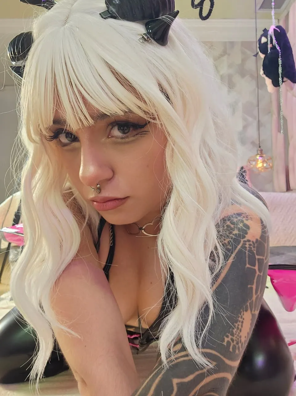 Live sex webcam photo for BizzyNoar19 #8209906