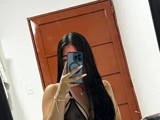 Live sex webcam photo for Sophiiaallen #8613993