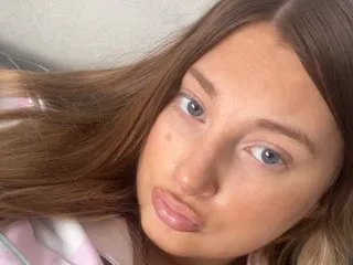 Live sex webcam photo for BritishBeckyXX #8528766