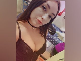 Live sex webcam photo for SquirtmeLuna #8719585