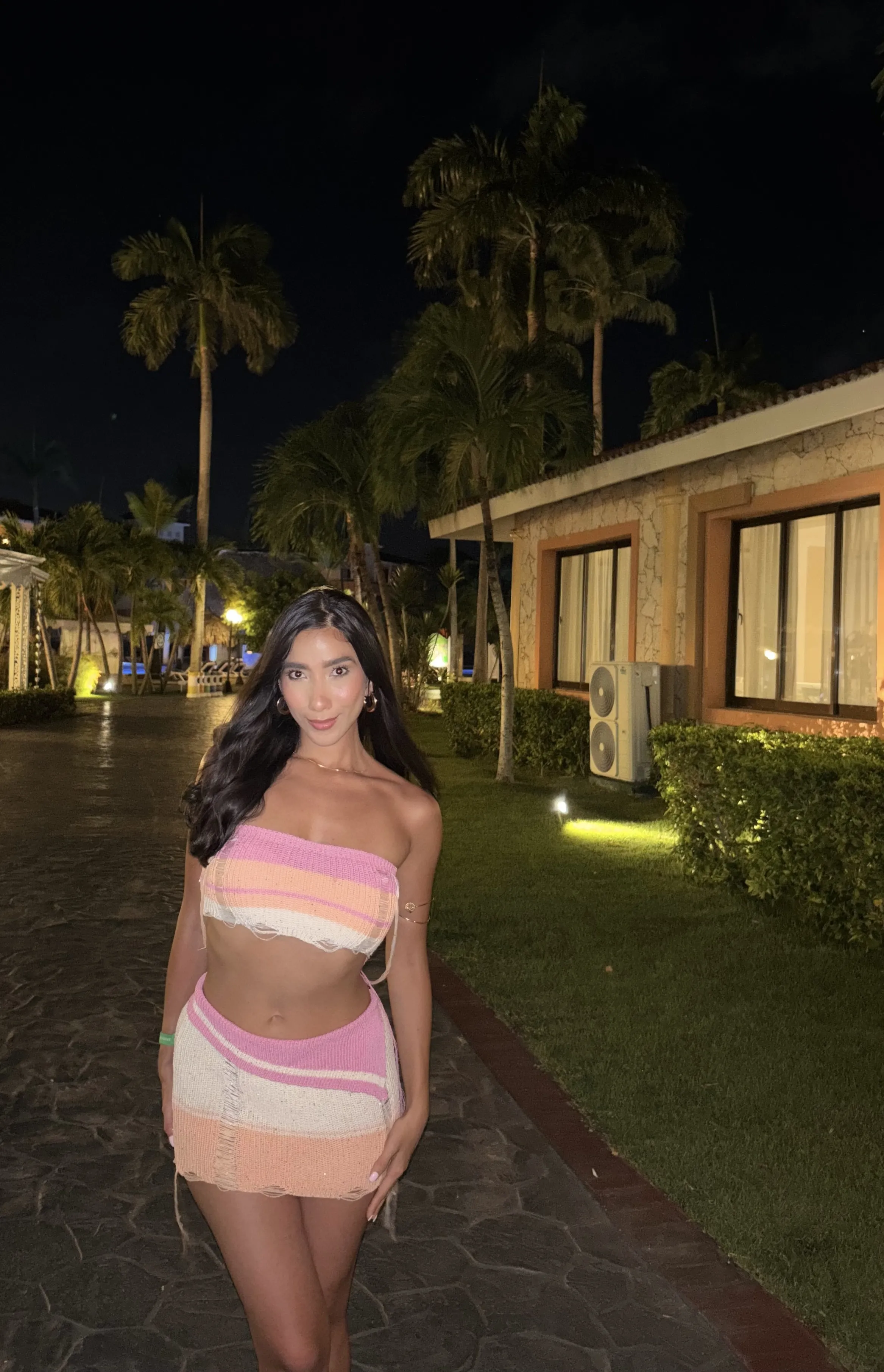 Live sex webcam photo for BrendaRussell #8723577