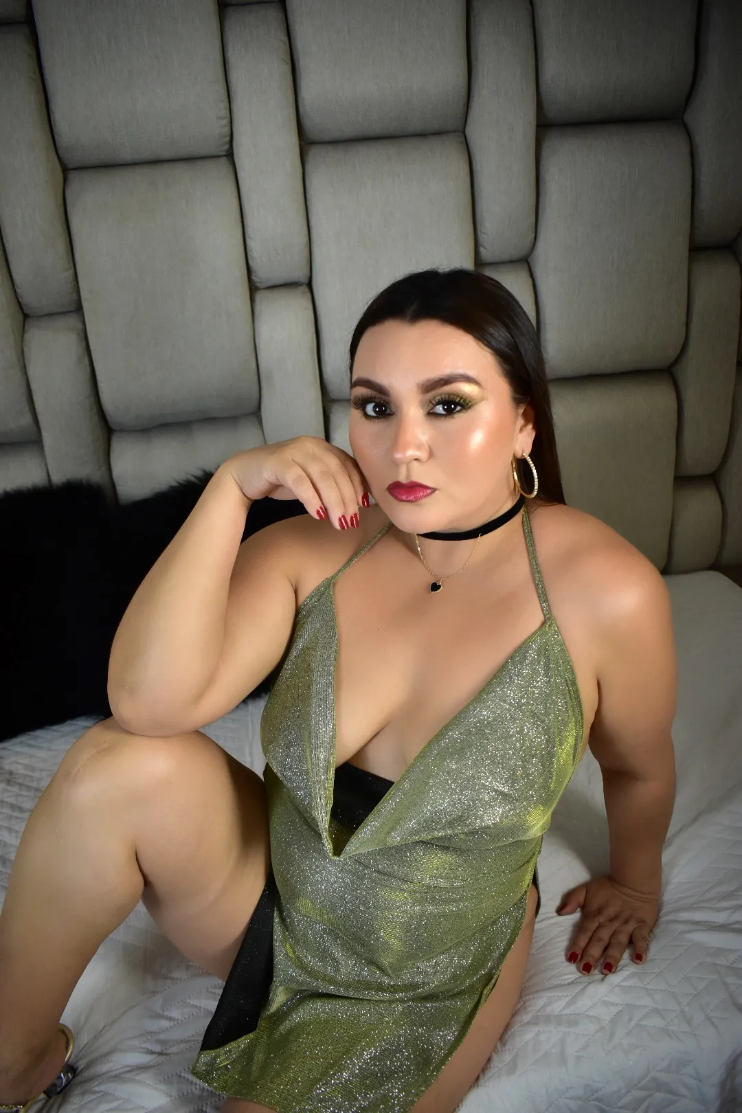 Live sex webcam photo for ChloeBonie #8517745