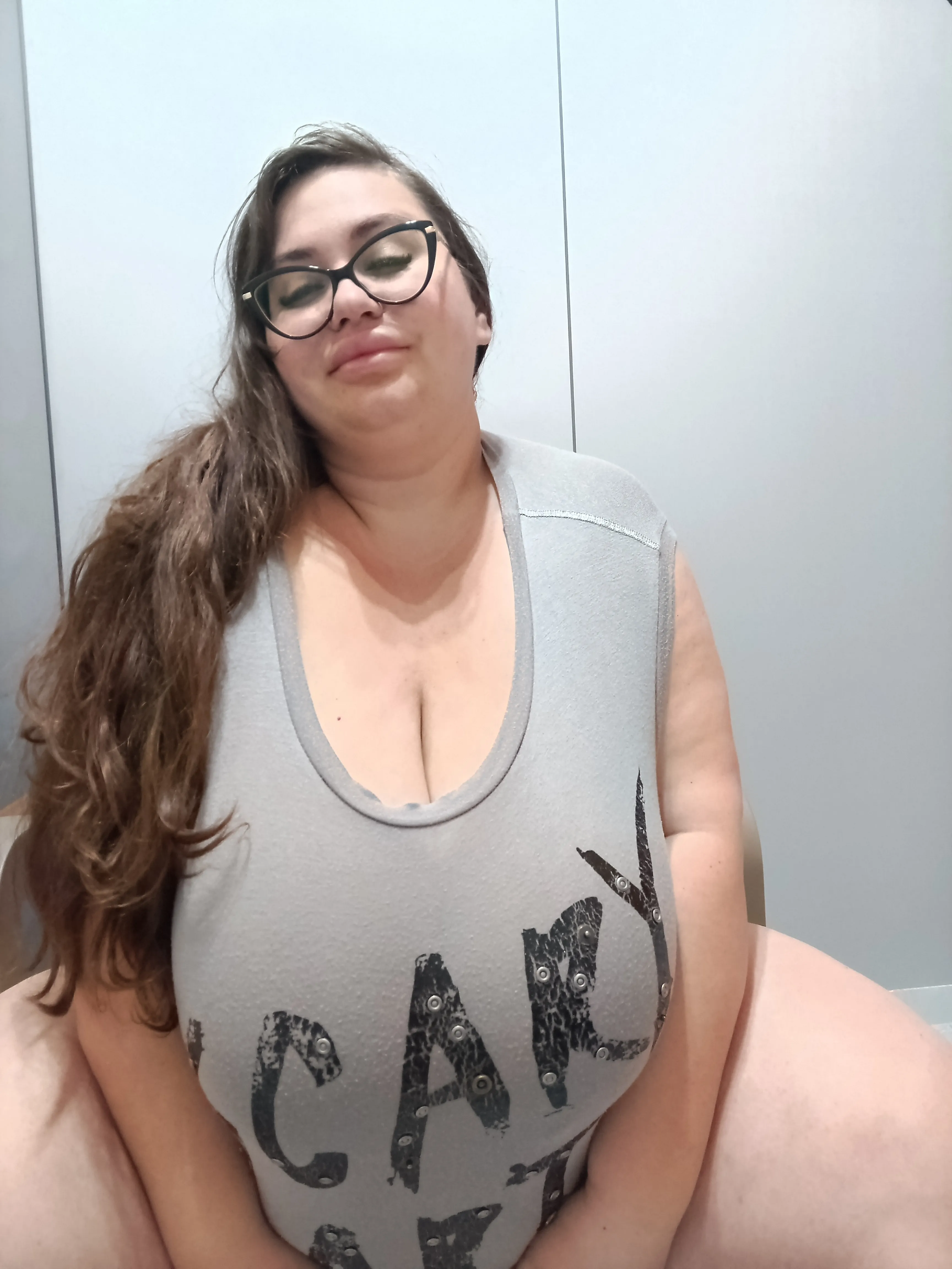 Live sex webcam photo for PutYourFaceHere #8100991