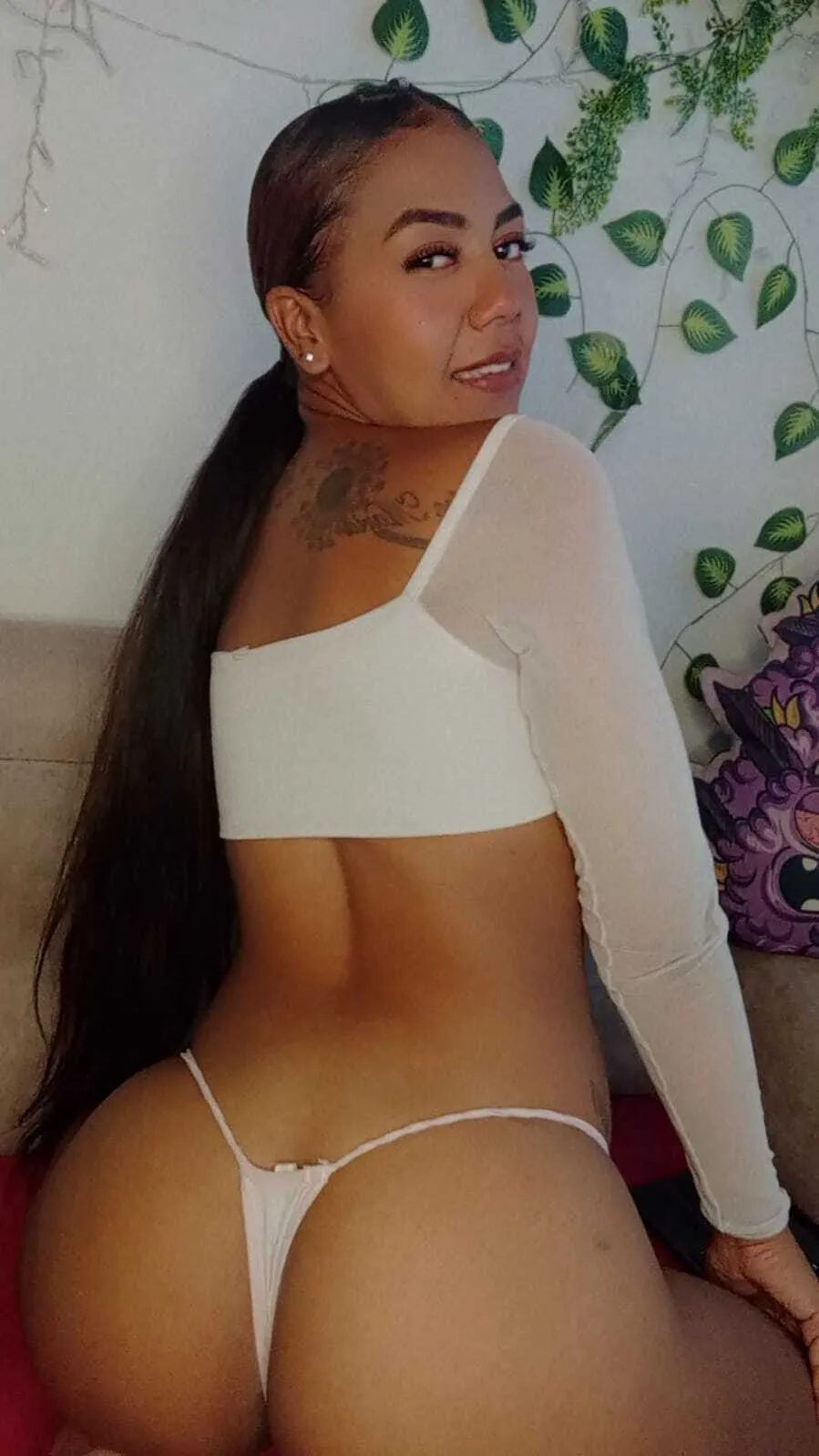 Live sex webcam photo for AdairaWealth #7974287