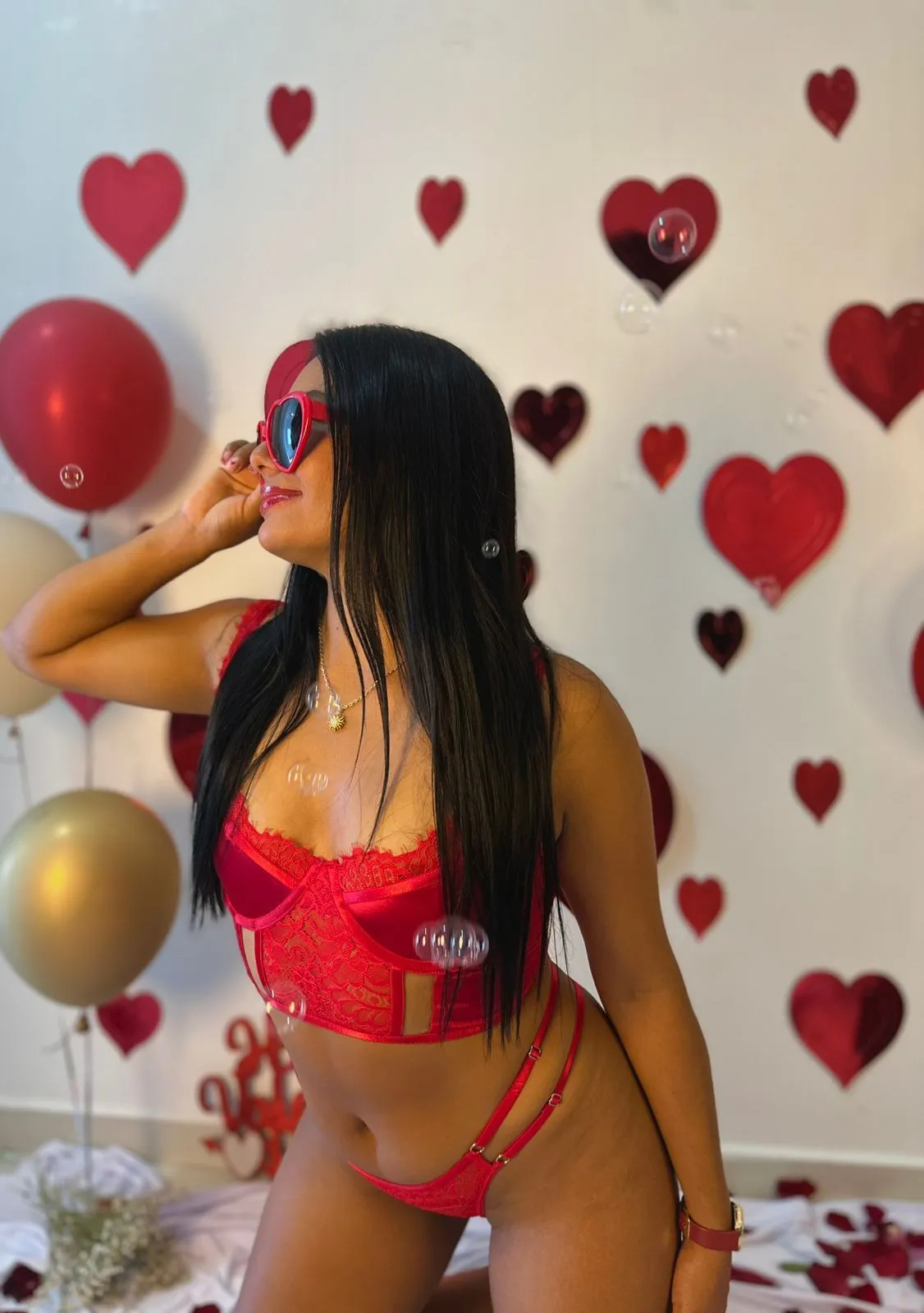 Live sex webcam photo for LyaSweetxx #8324330