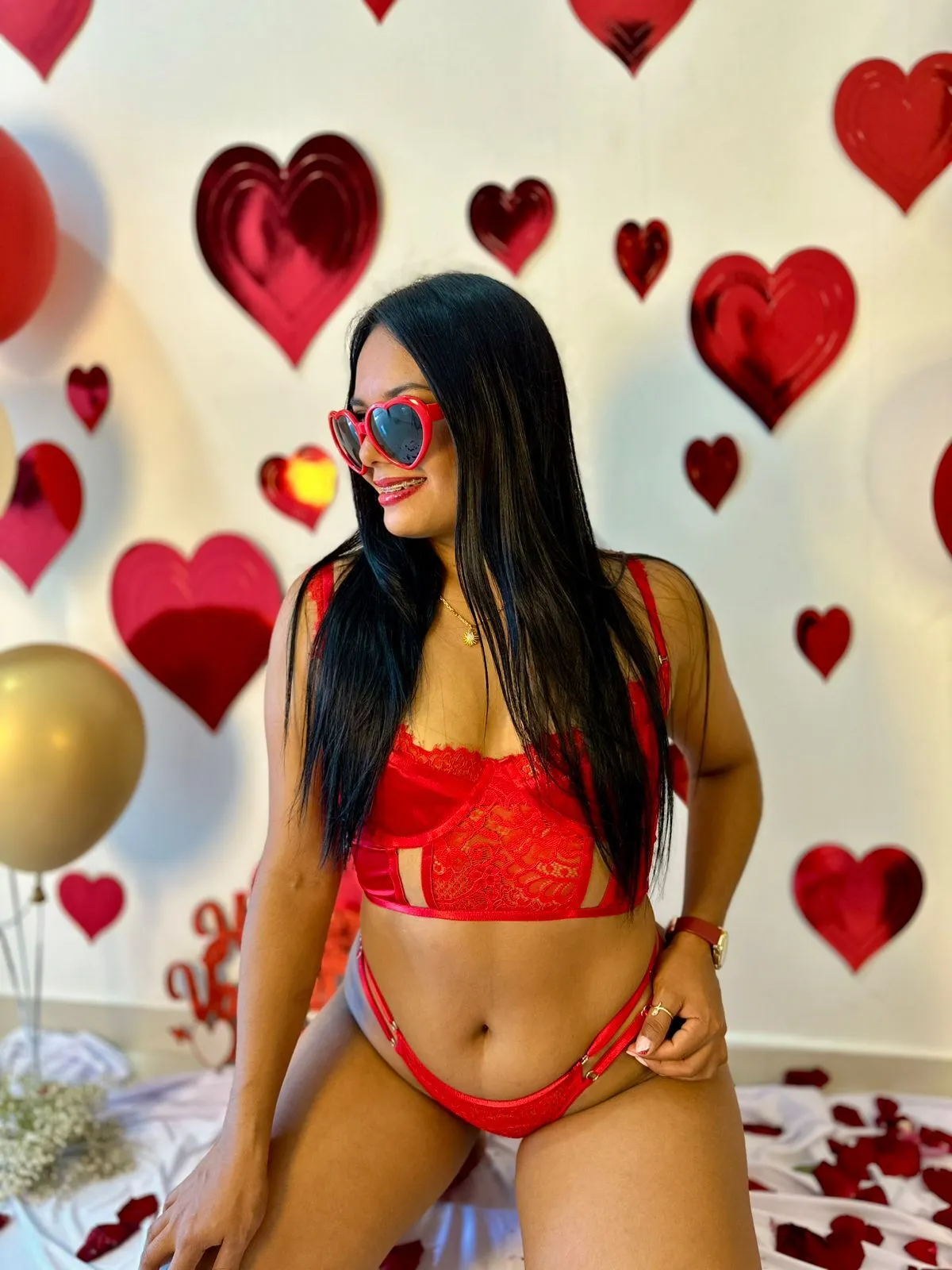 Live sex webcam photo for LyaSweetxx #8324329