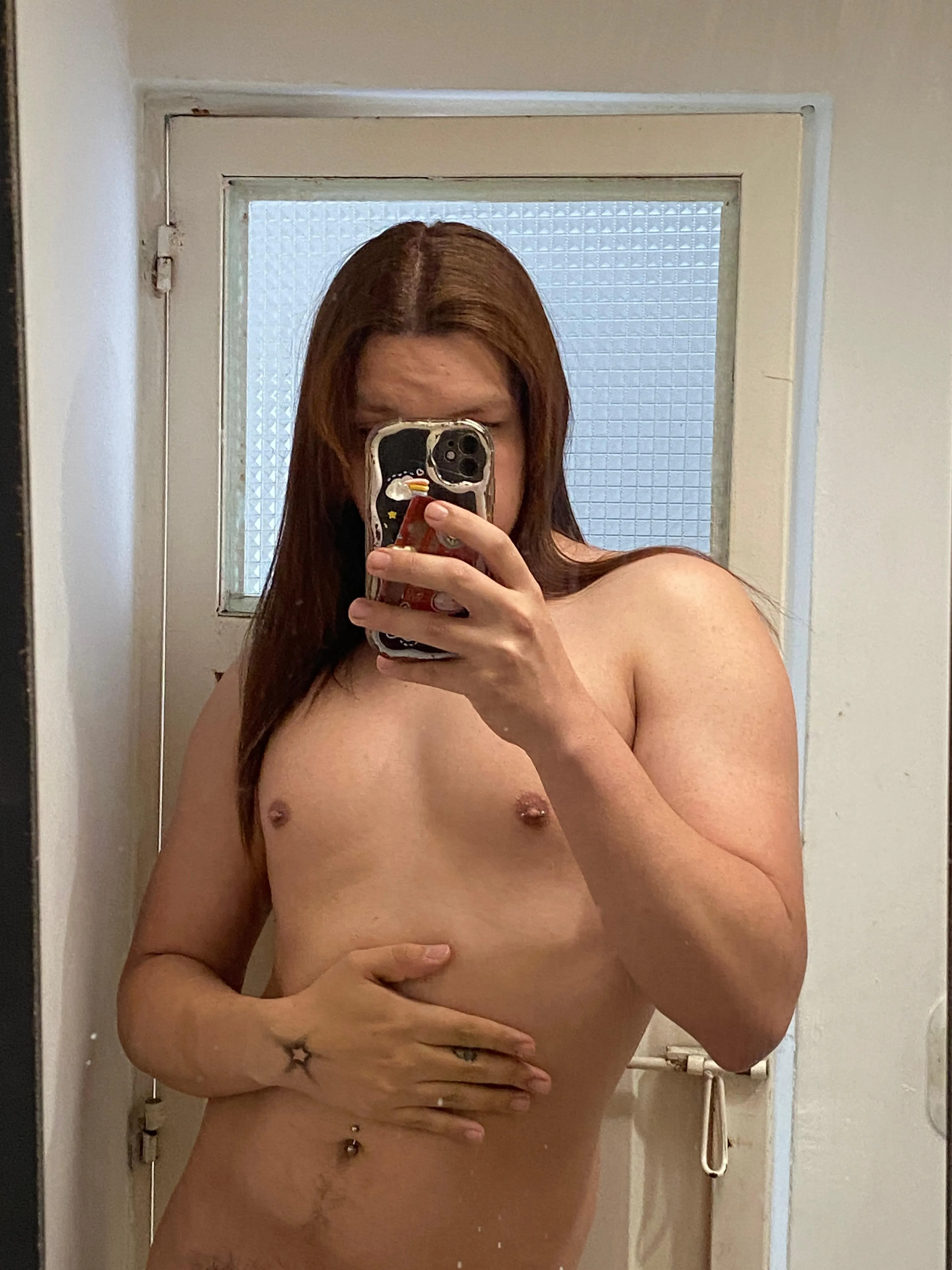 Live sex webcam photo for Ella_Thorne #8046101