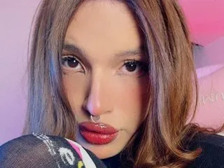 Live sex webcam photo for Ella_Thorne #8681741