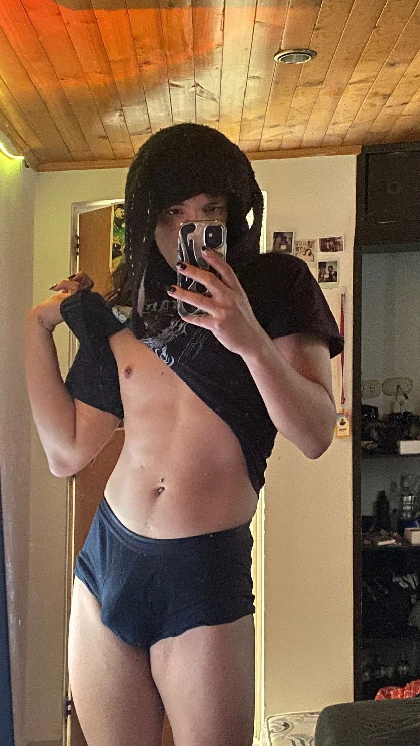 Live sex webcam photo for Ella_Thorne #8046097
